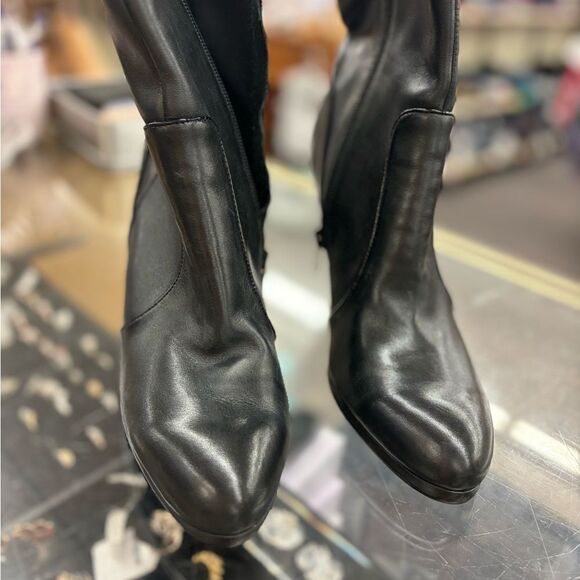 Worthington Ladies 8 Black Boots with 4" heel - Picture 2 of 6